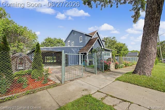 Property Photo:  5687 Woodrow Street  MI 48210 
