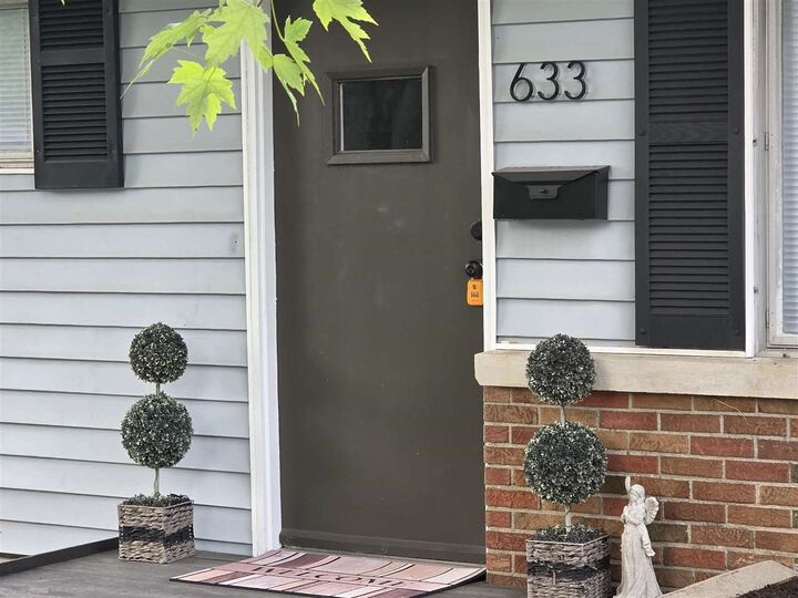 Property Photo:  633 S 19th Street  IN 47374 