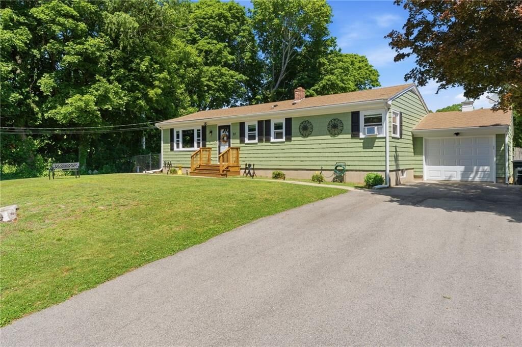 Property Photo:  25 Meadow Lark Drive  RI 02891 