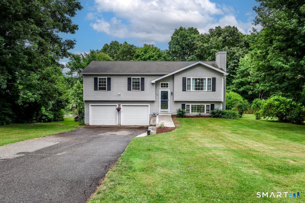 Property Photo: 41 Candlewood Vista CT 06776