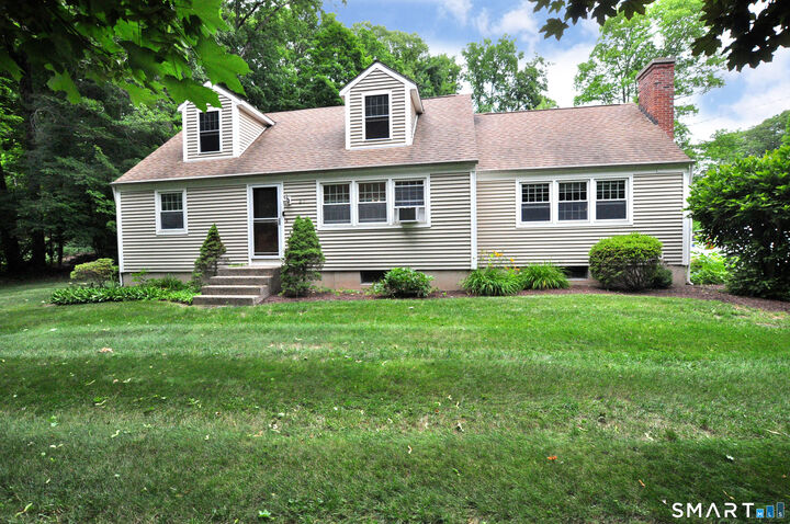 Property Photo:  27 Ledgewood Drive  CT 06032 