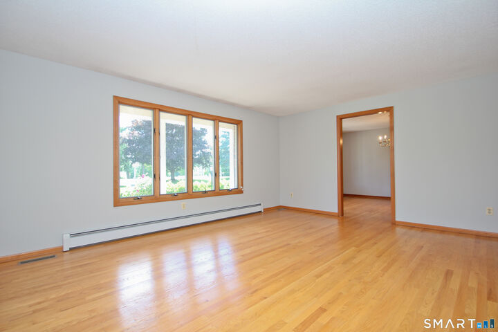 Property Photo:  310 Thompsonville Road  CT 06078 