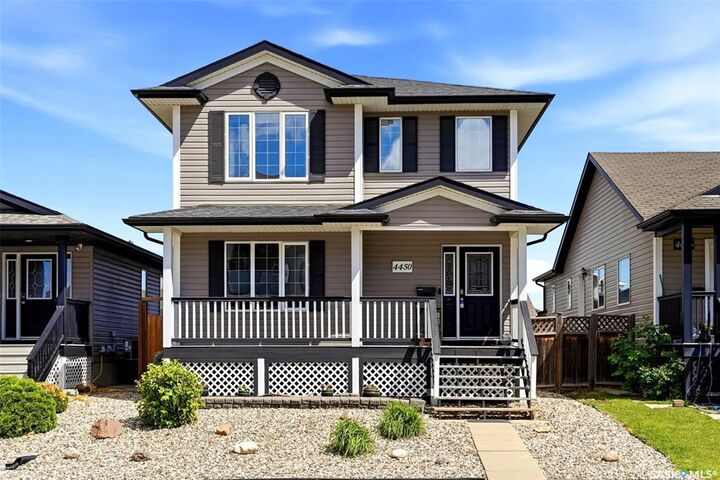 Property Photo:  4450 Nicurity Drive  SK S4X 0C3 