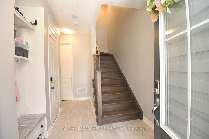 Property Photo: 1317 Lerchie Way 78 ON L9E 0H5