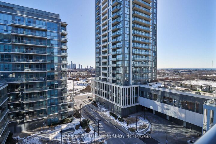 Property Photo:  1185 The Queensway (Furnished) Avenue 702  ON M8Z 0C6 