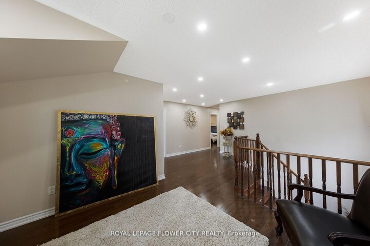 Property Photo: 889 O' Reilly Crescent ON L0N 1S2