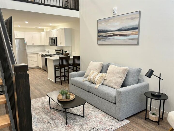 Property Photo:  135 Station Street S 103  ON K8N 2S9 