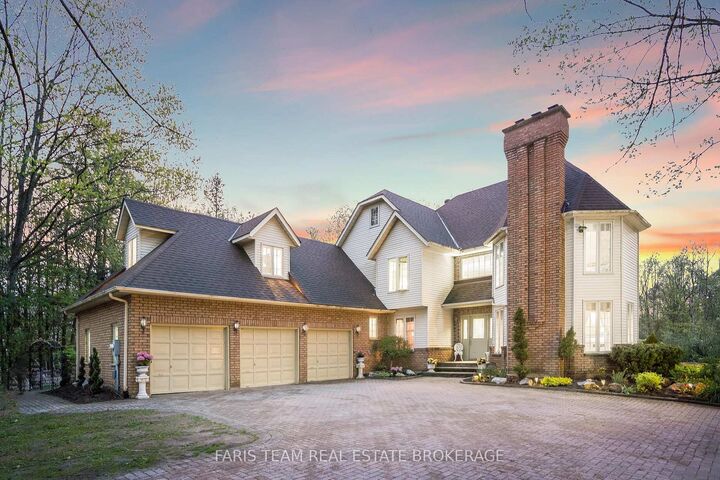4 Mills Circle — photo 1