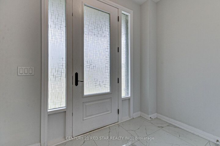 Property Photo:  734 Khalsa Drive  ON N4T 0P5 