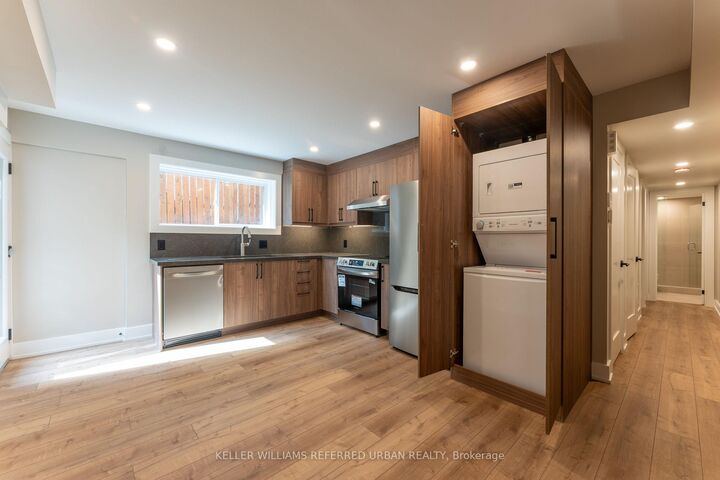 Property Photo:  352 Jones Avenue #1  ON M4J 3G3 