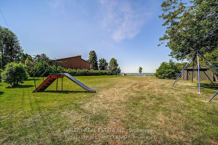 Property Photo:  158 Beach Road  ON L4P 2L7 