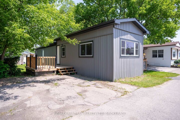 4595 Abigail Lane — photo 1