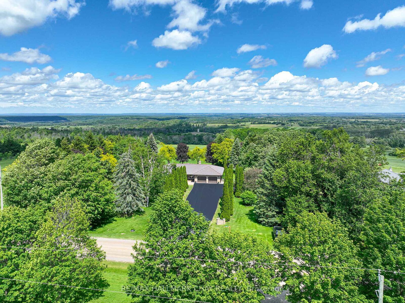 Property Photo: 877065 Fifth Line ON L9V 0K3