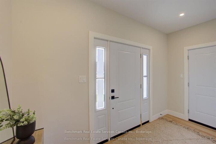 Property Photo:  1182 Queen Street 40  ON N2Z 1G4 