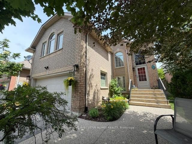 Property Photo:  162 Boulding Avenue  ON L0R 2H5 