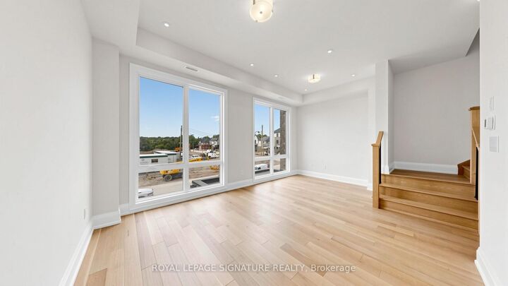 Property Photo:  433 York Downs Boulevard  ON L6C 3R3 