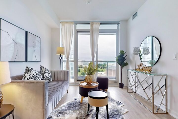 Property Photo: 36 Forest Manor Road 1102 ON K0L 2W0