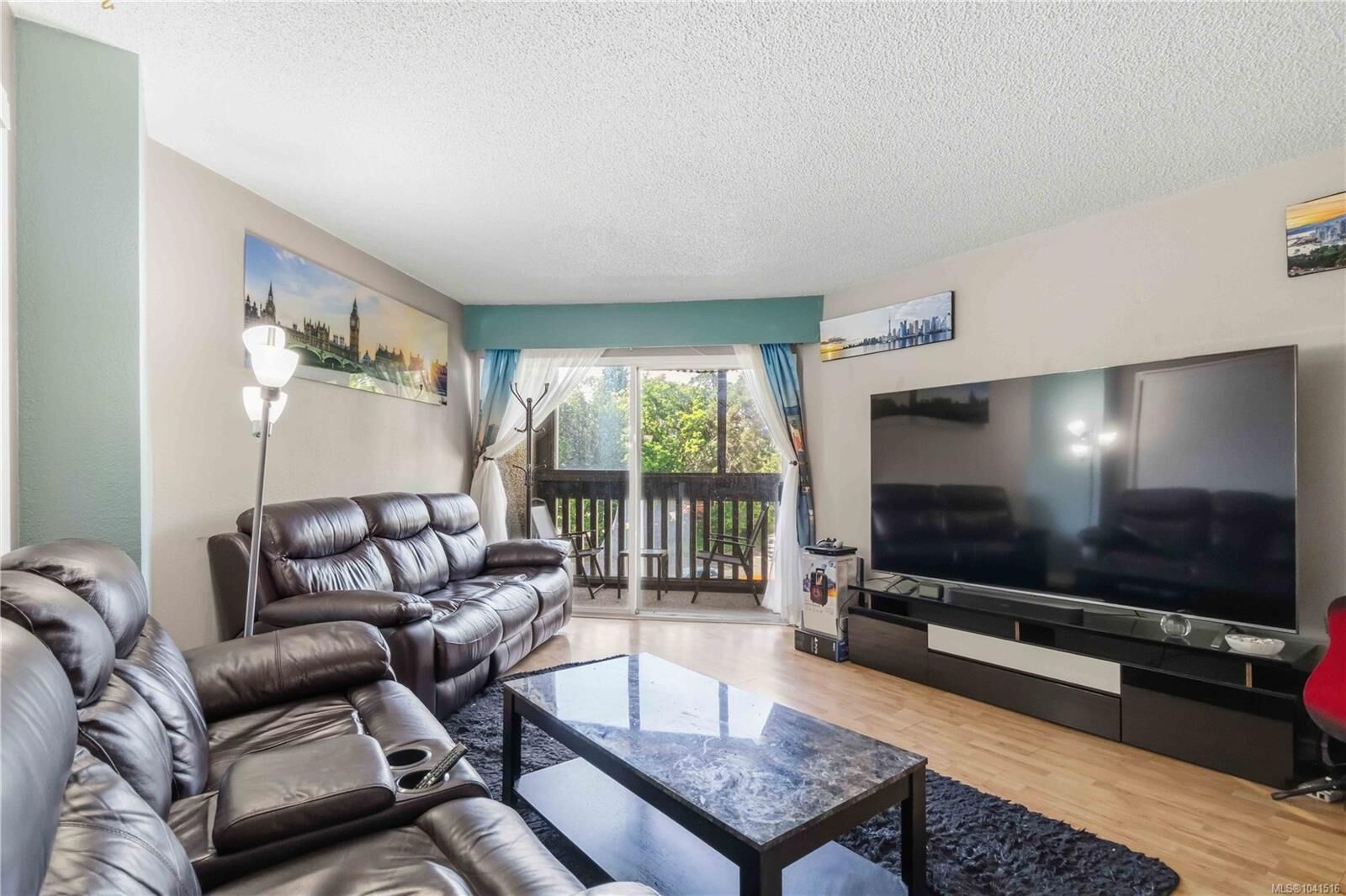 Property Photo:  1525 Hillside Ave #306  BC V8T 2C1 