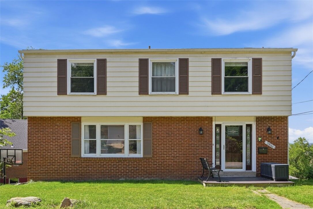 Property Photo: 3941 Drexel Rd PA 15212