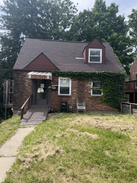 Property Photo:  321 Lawnwood Avenue  PA 15227 