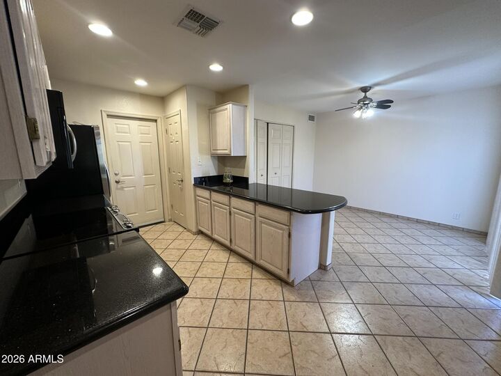 Property Photo:  14462 N Sherwood Drive B  AZ 85268 