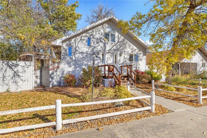 Property Photo:  813 E 4th Street  MT 59044 
