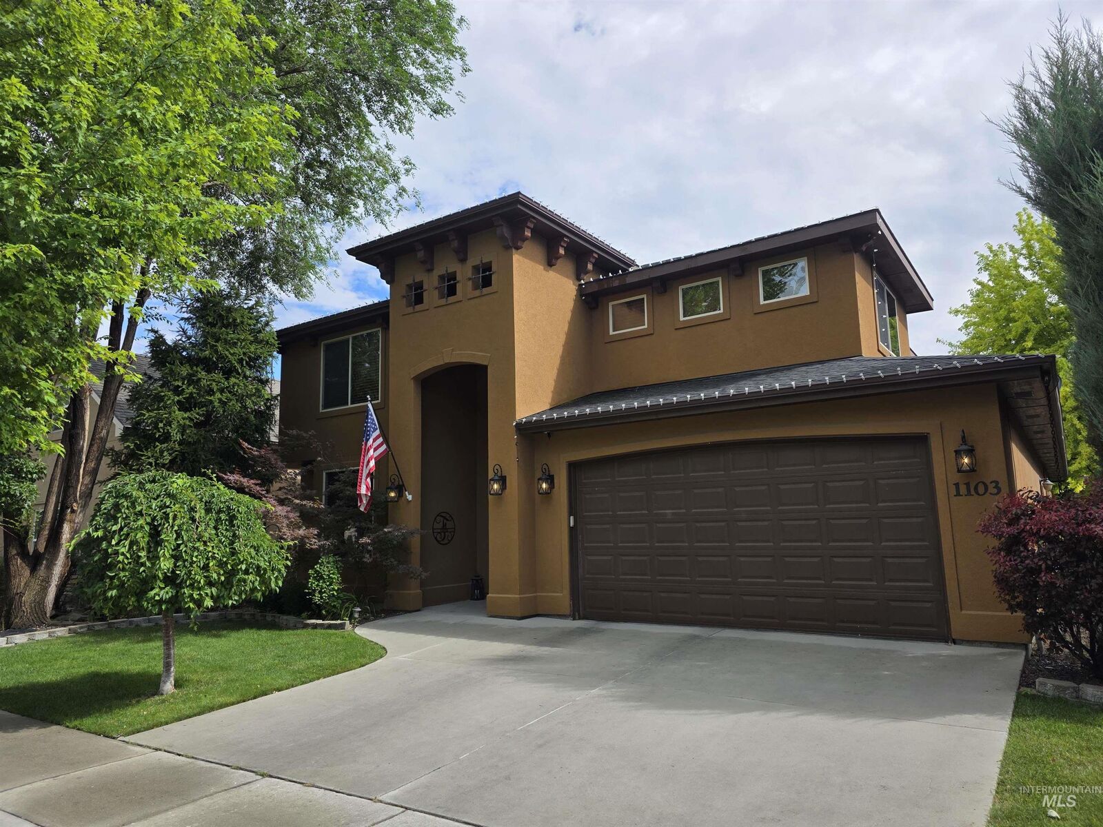 Property Photo:  1103 E Rubicon Drive  ID 83716 