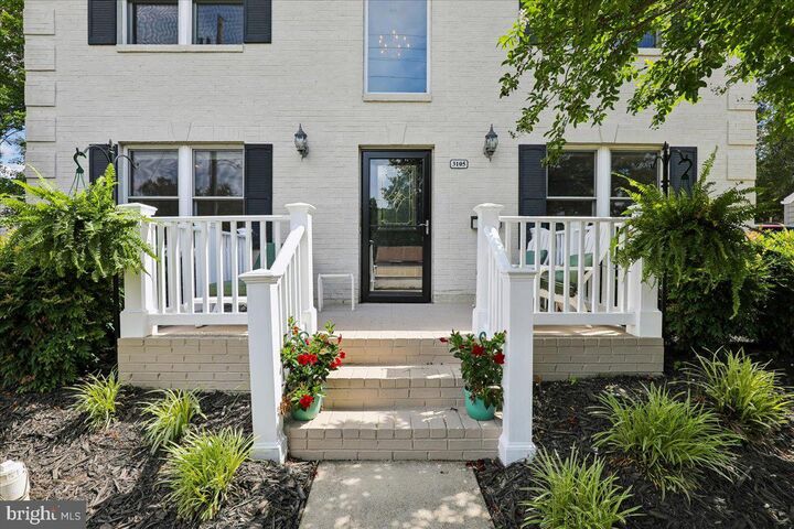 Property Photo:  3105 Elmwood Drive  VA 22303 