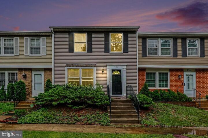Property Photo:  8309 Pondside Terrace  VA 22309 