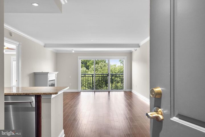 Property Photo:  5 Park Place 415  MD 21401 
