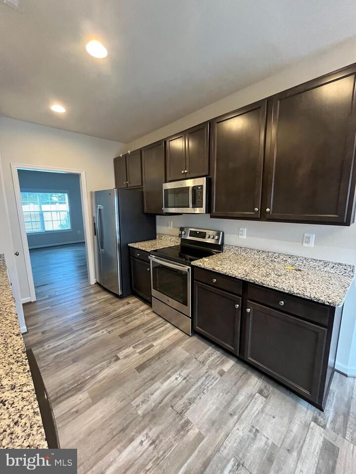 Property Photo:  12108 Bowling Farm Court  VA 22407 