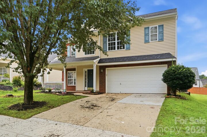 Property Photo: 9534 Bradstreet Commons Way NC 28215