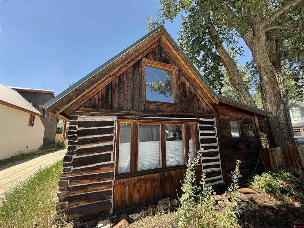 Property Photo:  405 First Street  CO 81224 