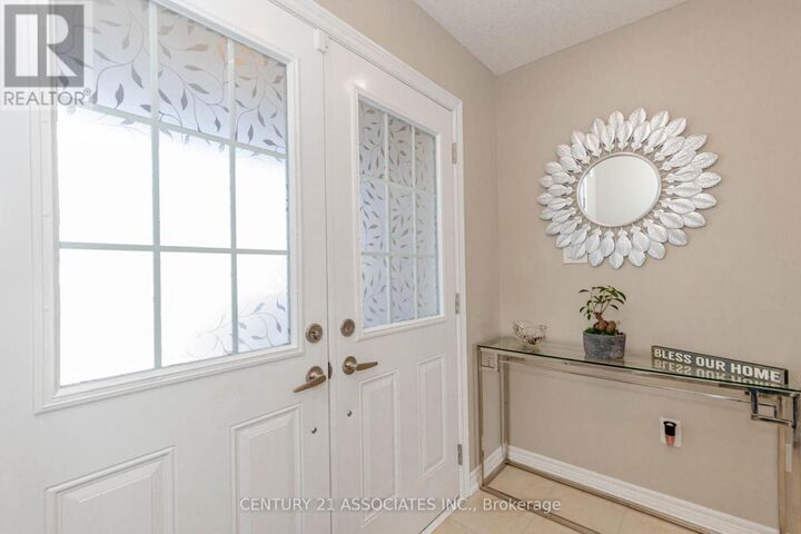 Property Photo:  4622 Keystone Crescent  ON L7M 0L9 