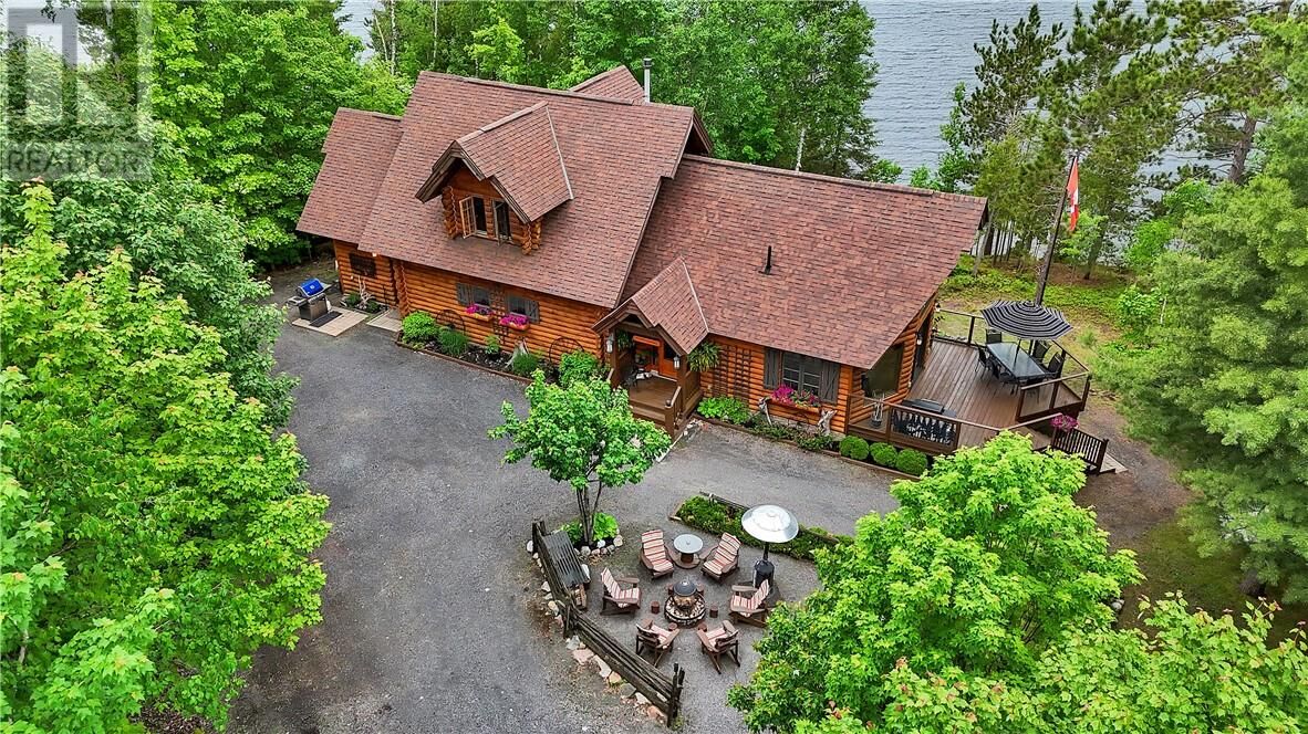 Property Photo: 28 Beaver Pond Road ON P5A 2J7