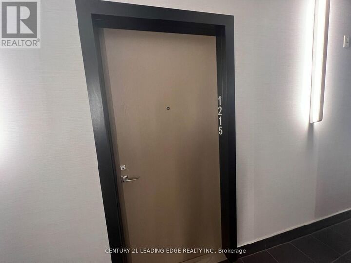 Property Photo:  10 Rouge Valley Drive West 1215  ON L6G 0G9 