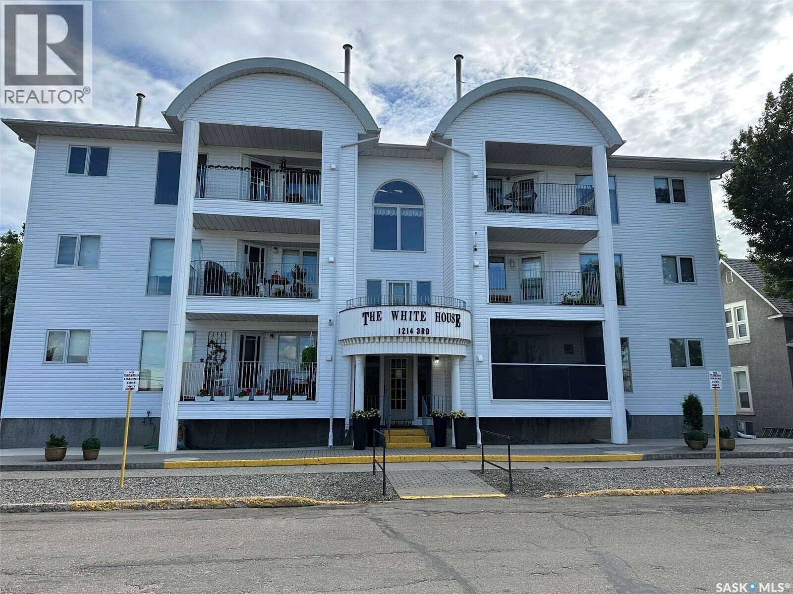 Property Photo:  303 1214 3rd Street  SK S4A 0R9 