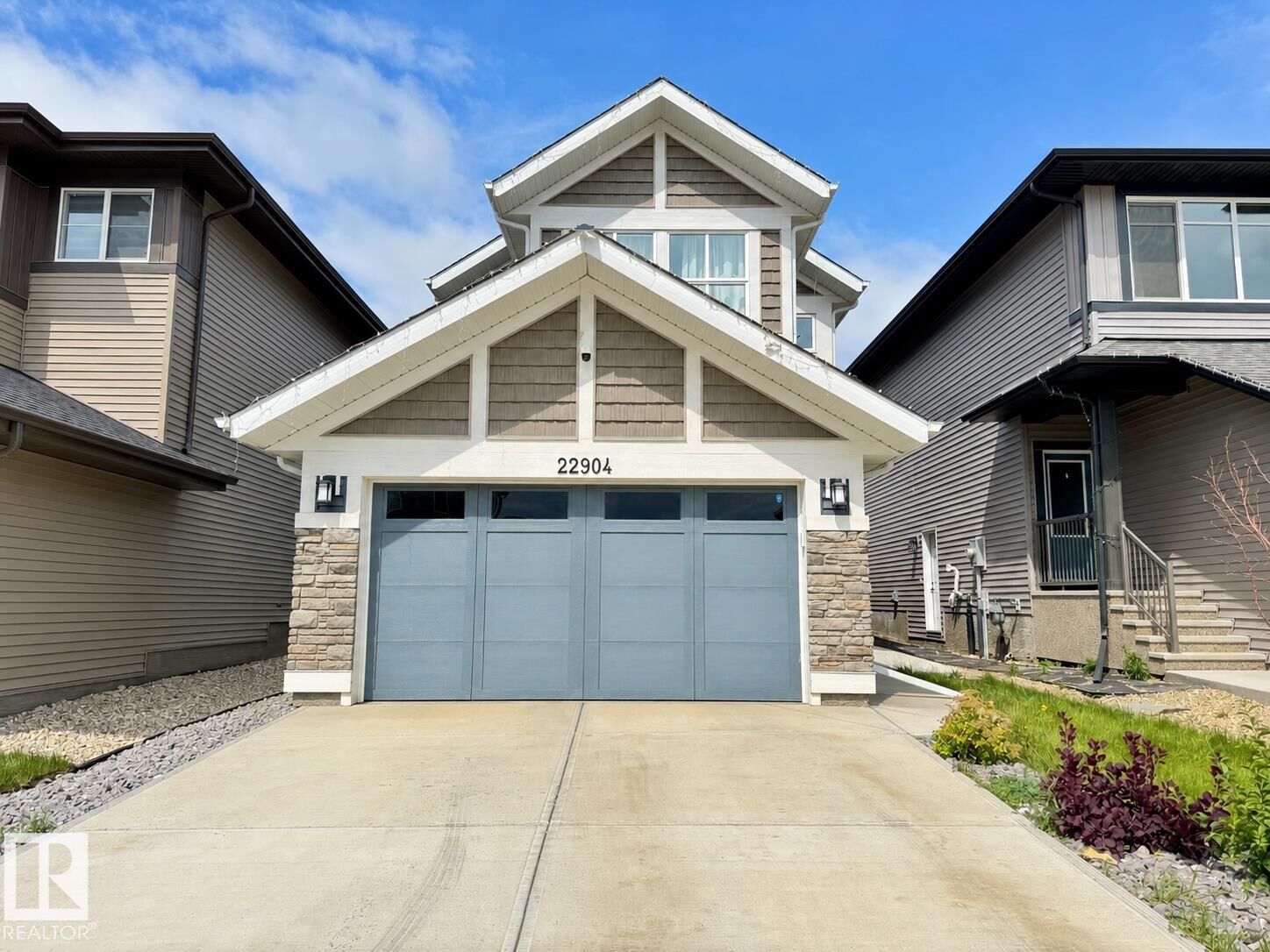 Property Photo: 22904 94 Avenue NW AB T5T 3Y2