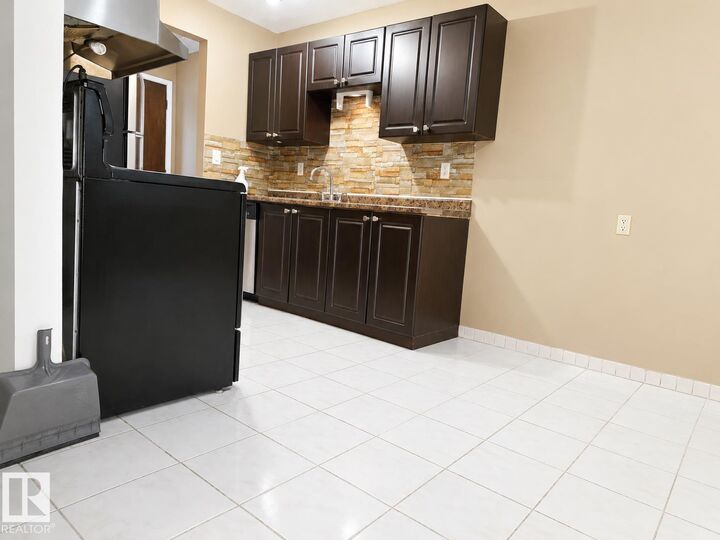 Property Photo:  11907 81 Street NW 307  AB T5B 2S7 