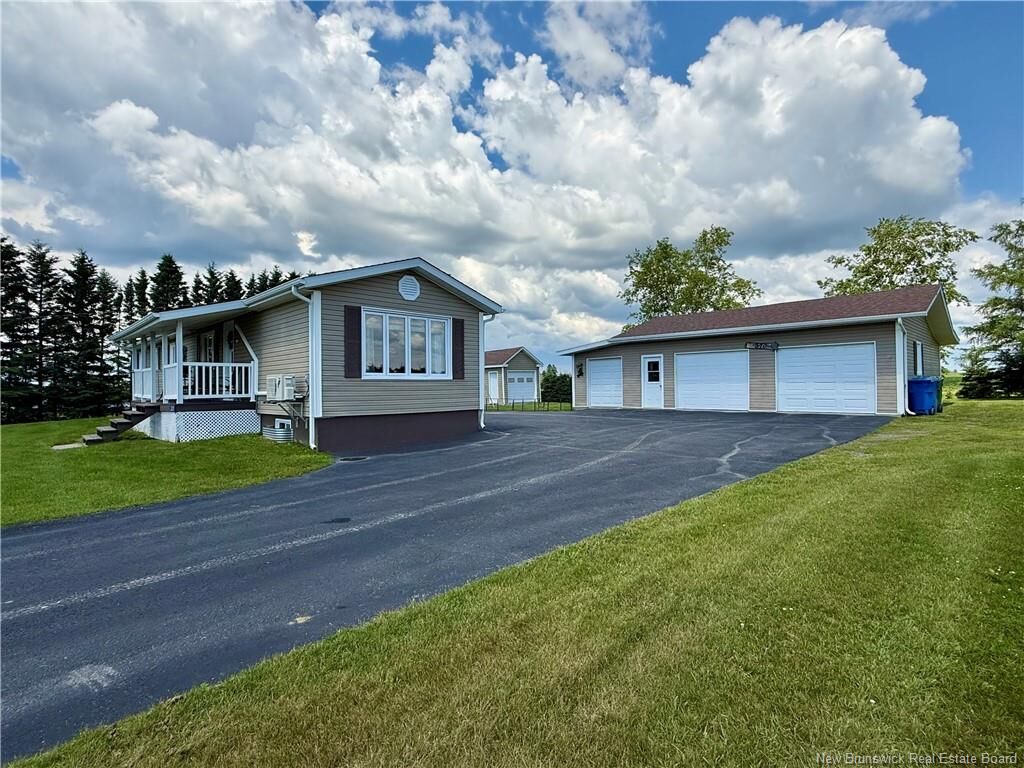 Property Photo:  370 Ch De L'Eglise  NB E3Y 2X5 