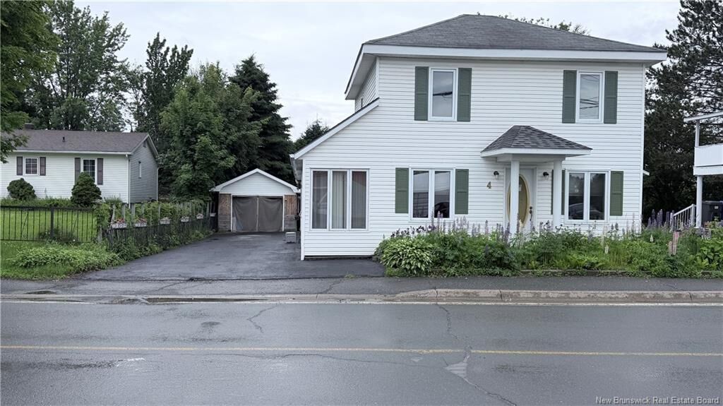 Property Photo:  4 Des Erables  NB E7A 2B5 