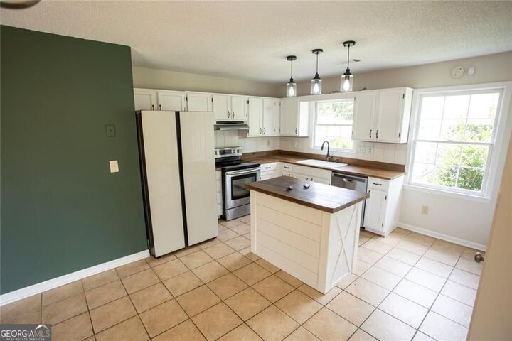 Property Photo: 4960 Shipp Road GA 30127