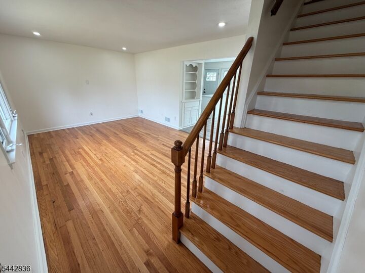 Property Photo:  585 Mountainview Dr  NJ 07063 