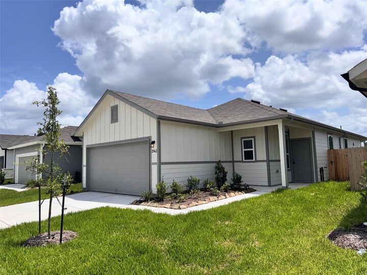 Property Photo: 25462 Multiflora Dr TX 77355