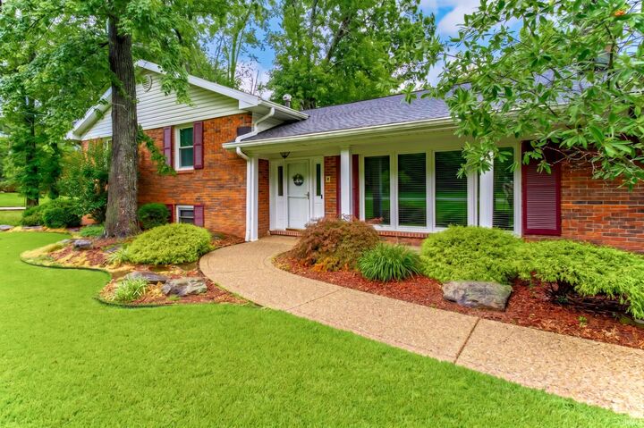 Property Photo:  12 Caranza Drive  IN 47710 