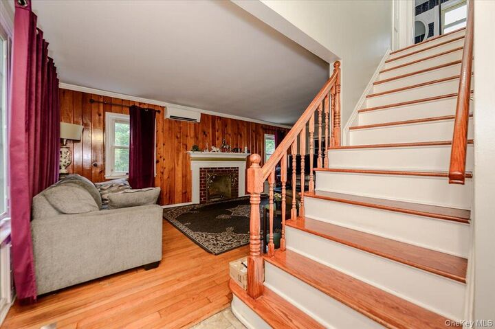 Property Photo:  295 Maryland Avenue  NY 11520 