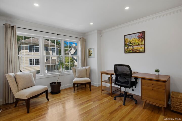 Property Photo: 11 Prince Street C5 NY 10801