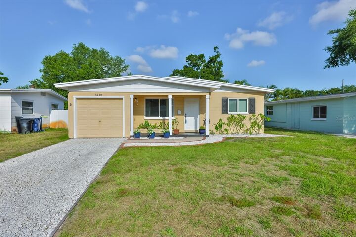 Property Photo: 3242 Kingston Street N FL 33713