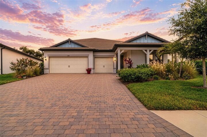 Property Photo:  16341 Hidden Oak Loop  FL 34211 