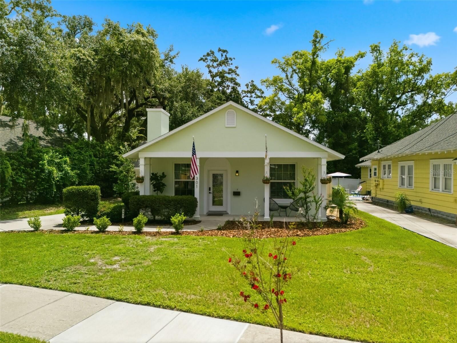 Property Photo: 301 S Lawsona Boulevard FL 32801